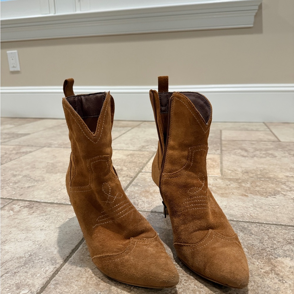 Matisse Tan Suede Heeled Boots